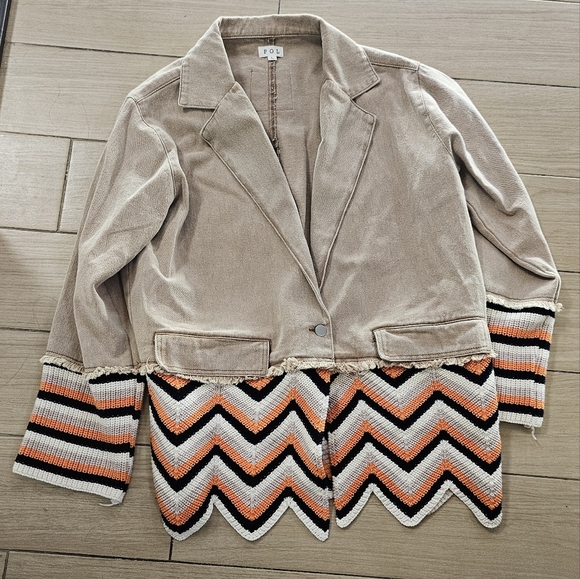 POL Tan and Multicolor Chevron Women's Jacket - Picture 1 of 4